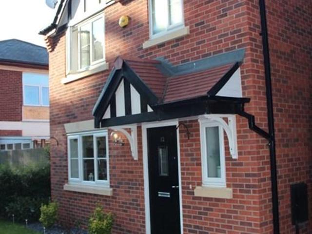 3 bedroom detached house to rent