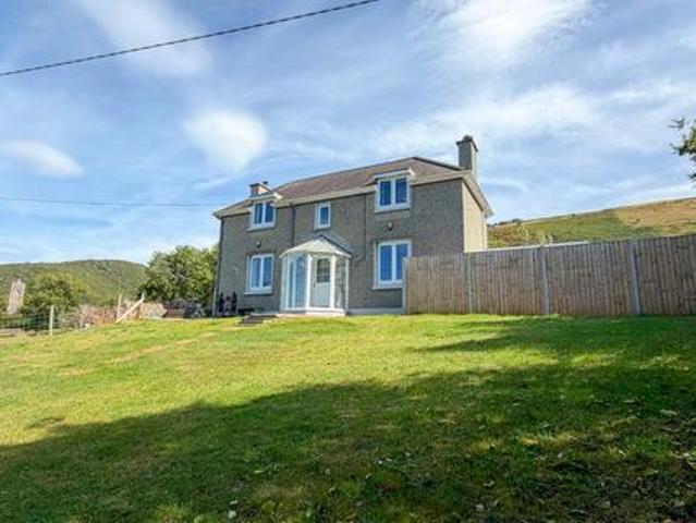 3 bedroom detached house to rent