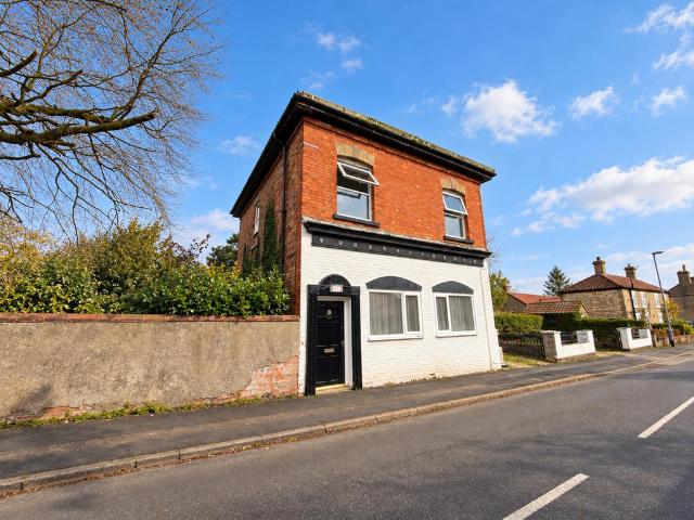 3 bedroom detached house to rent