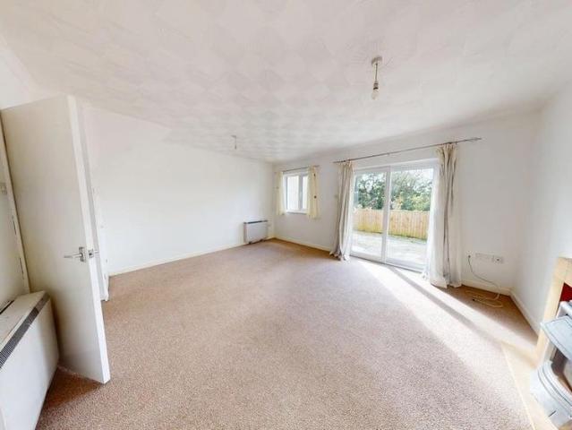 3 bedroom detached house to rent
