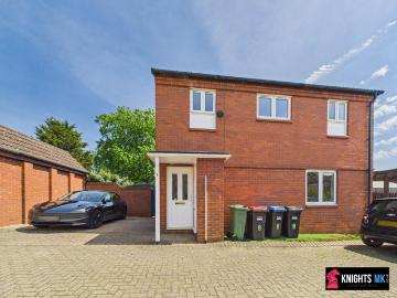 3 bedroom detached house to rent