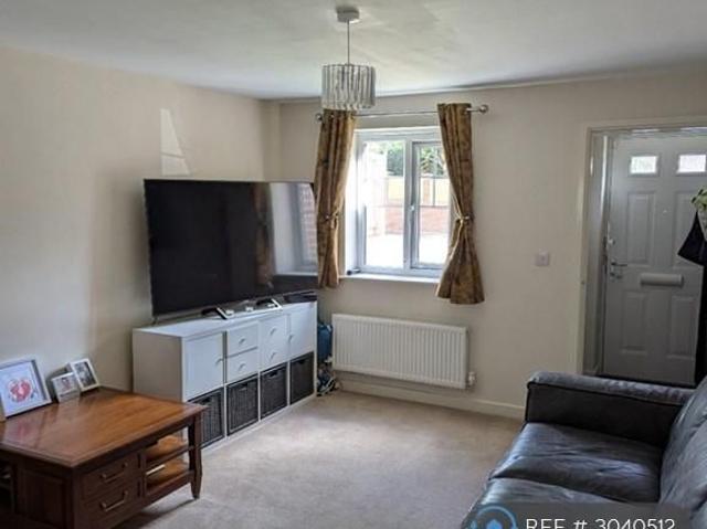3 bedroom detached house to rent