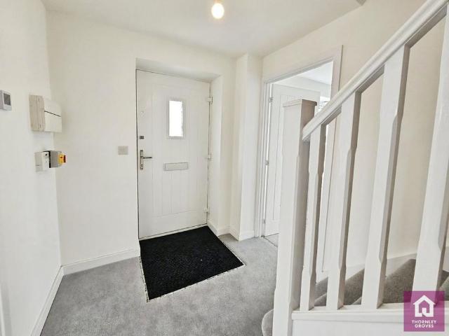 3 bedroom detached house to rent