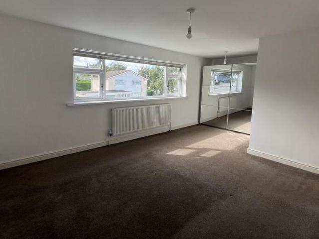 3 bedroom detached house to rent