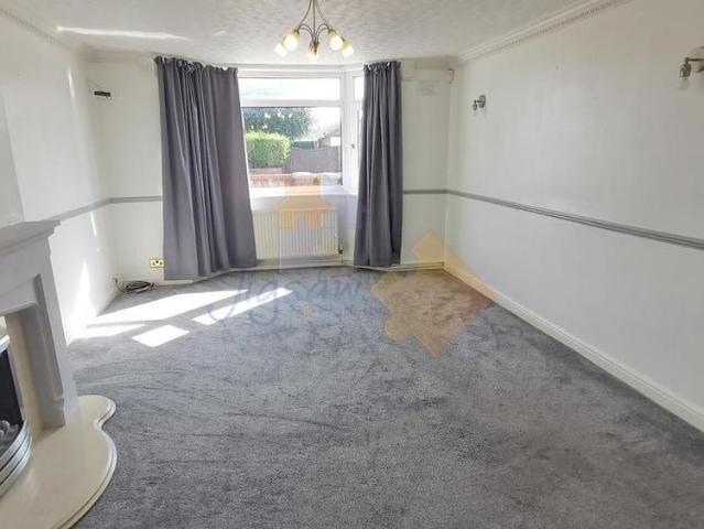 3 bedroom detached house to rent
