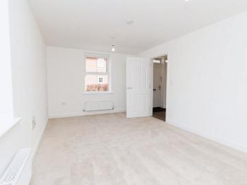 3 bedroom detached house to rent