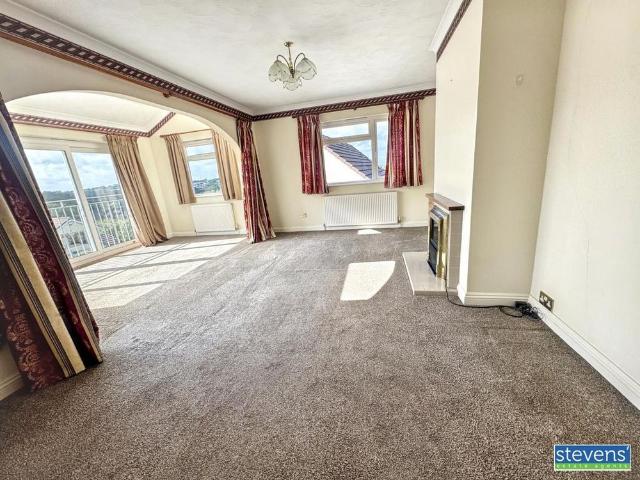 3 bedroom detached house to rent