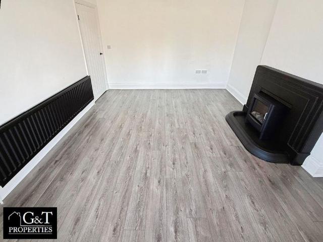 3 bedroom detached house to rent