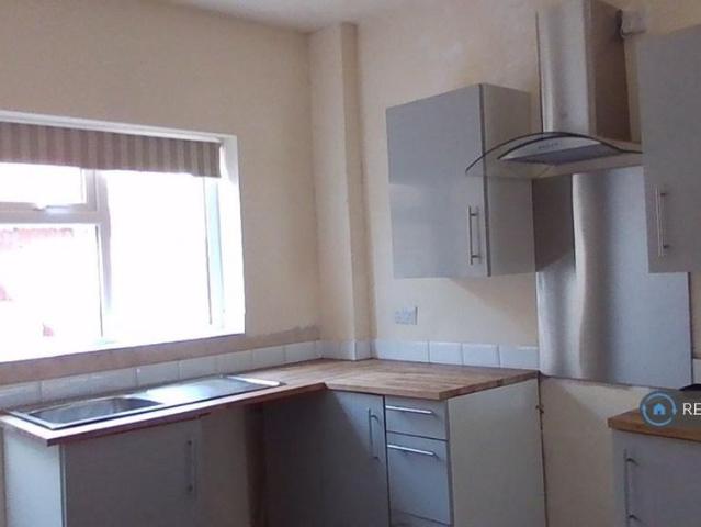 3 bedroom detached house to rent