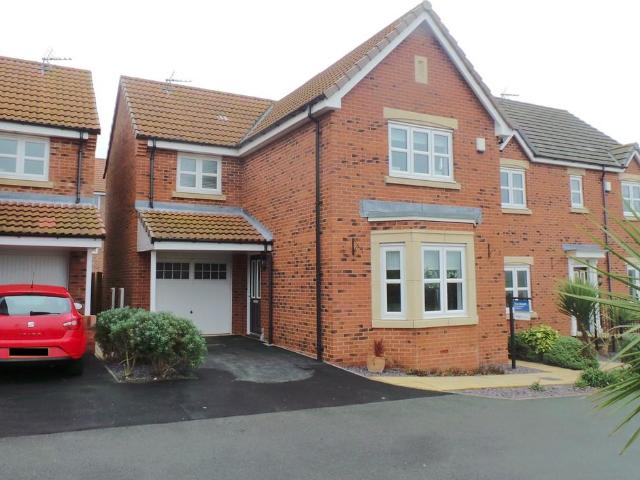 3 bedroom detached house to rent