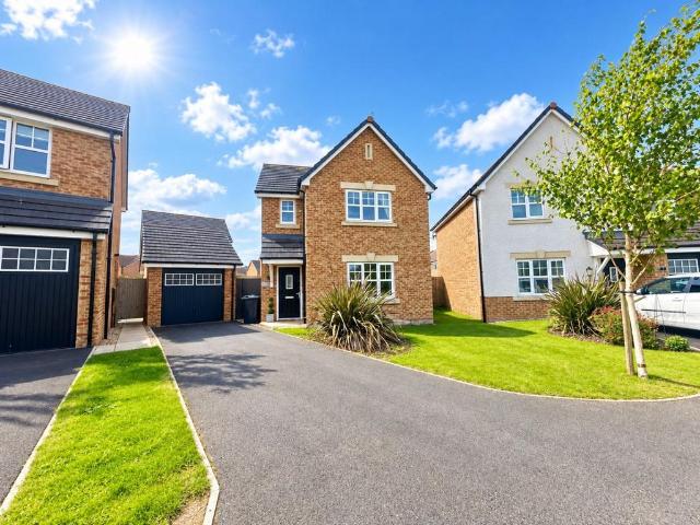 3 bedroom detached house to rent