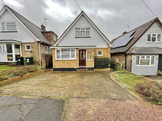4 bedroom detached house to rent