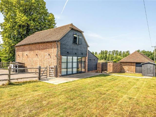 3 bedroom detached house to rent