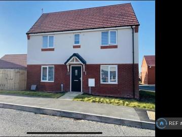 3 bedroom detached house to rent