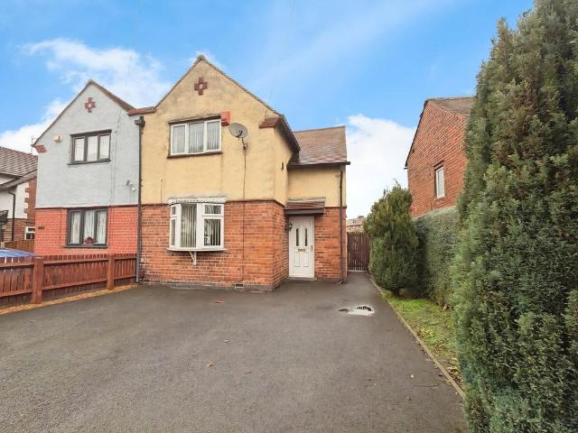 3 bedroom detached house to rent