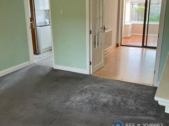 3 bedroom detached house to rent