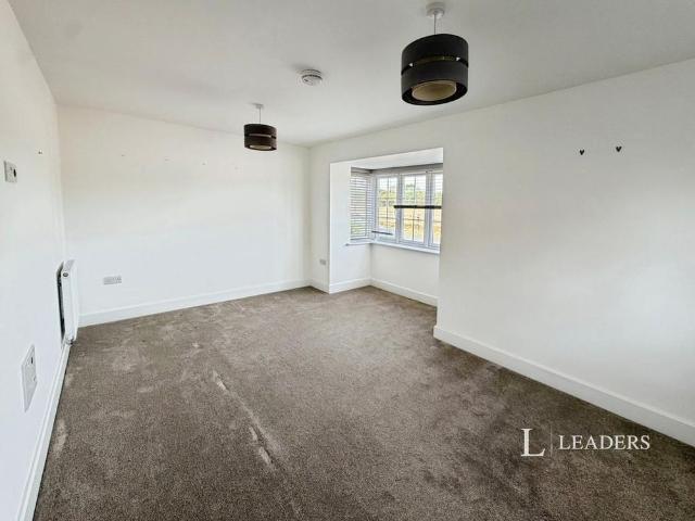 3 bedroom detached house to rent