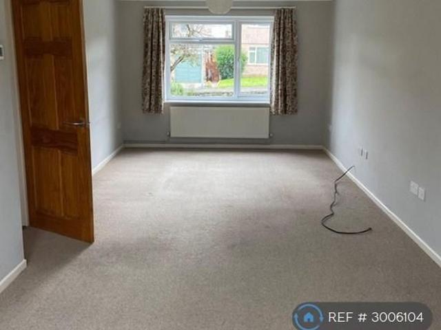 3 bedroom detached house to rent