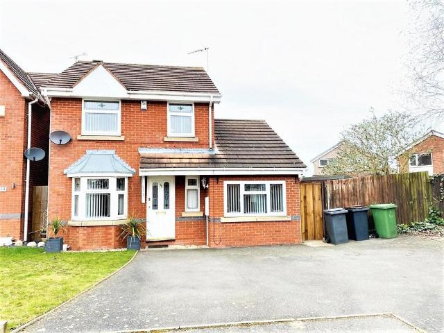 3 bedroom detached house to rent