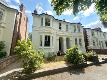 3 bedroom detached house to rent