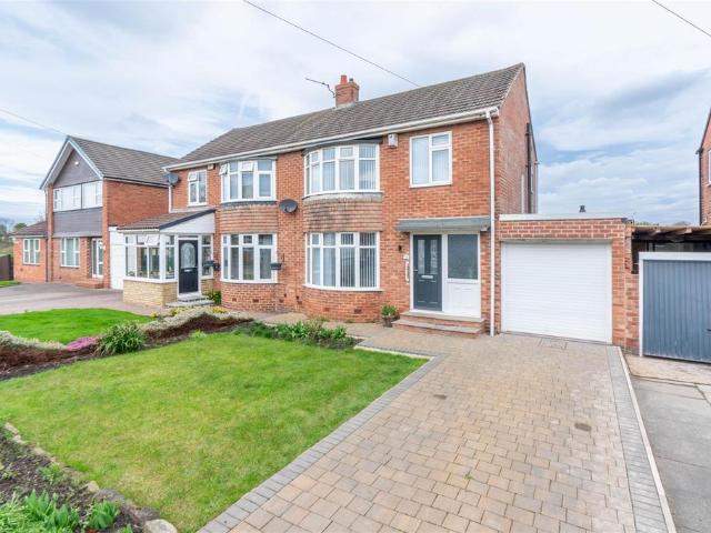3 bedroom detached house to rent