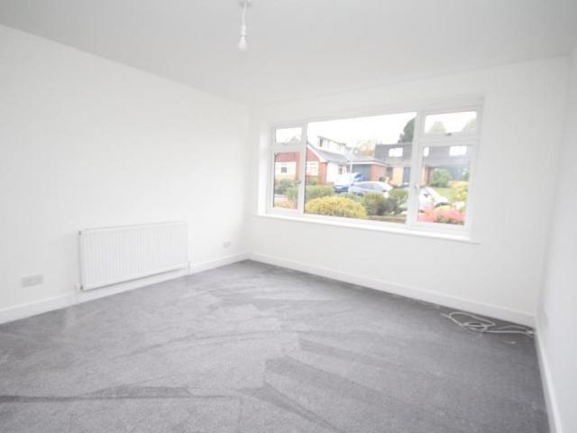 3 bedroom detached house to rent