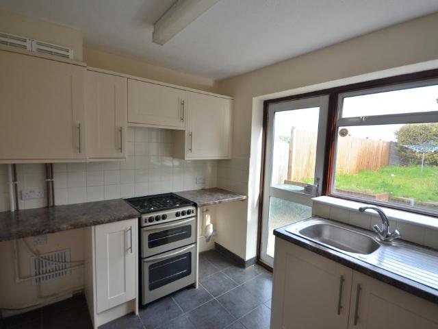 3 bedroom detached house to rent