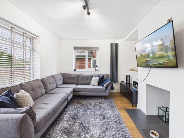 3 bedroom detached house to rent