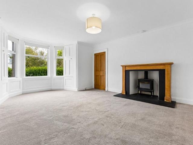 3 bedroom detached house to rent