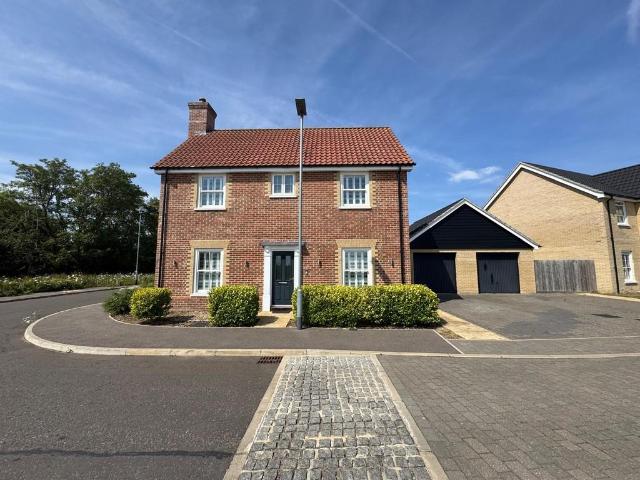 3 bedroom detached house to rent