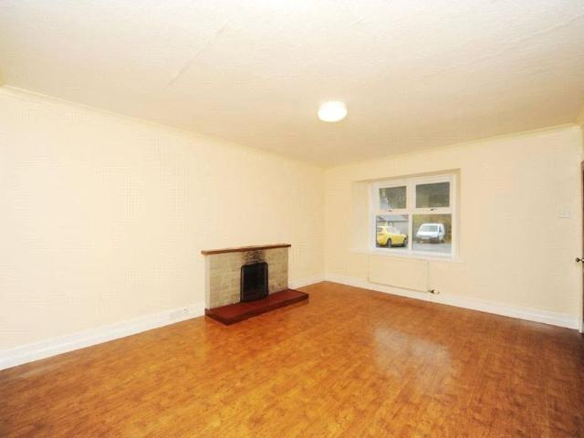 3 bedroom detached house to rent