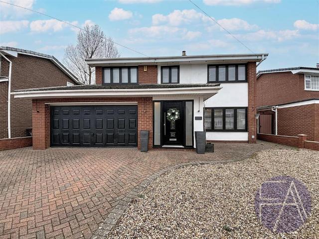 3 bedroom detached house to rent