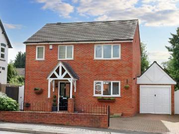 3 bedroom detached house to rent
