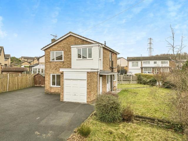 3 bedroom detached house to rent