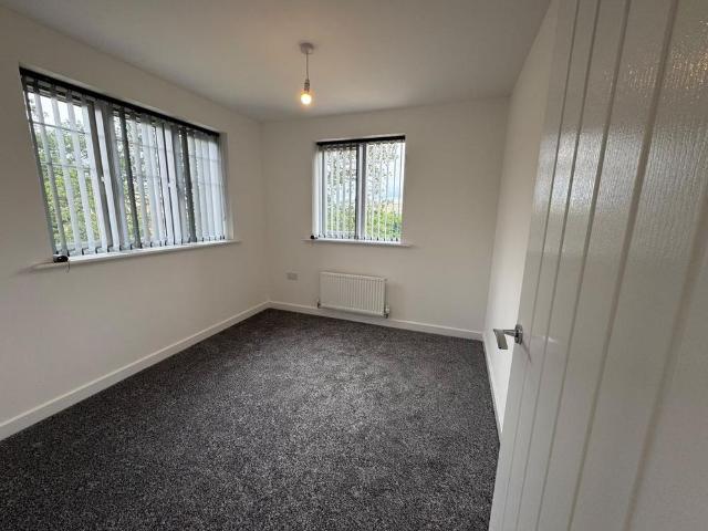 3 bedroom detached house to rent