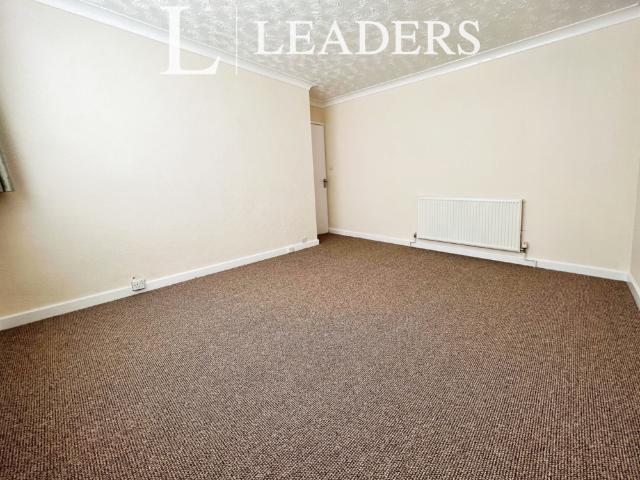 3 bedroom detached house to rent