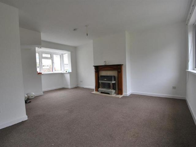 3 bedroom detached house to rent