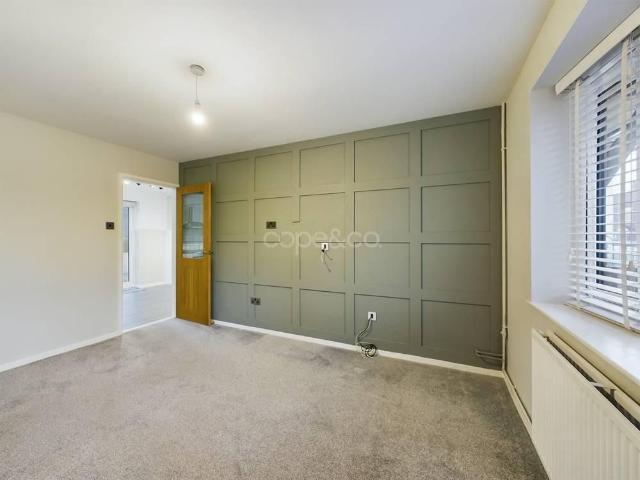 3 bedroom detached house to rent