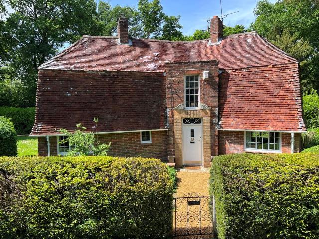 3 bedroom detached house to rent