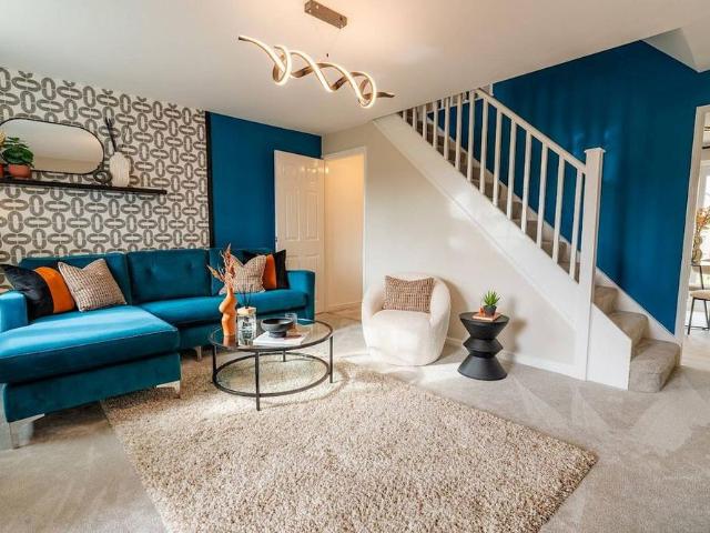 3 bedroom detached house to rent