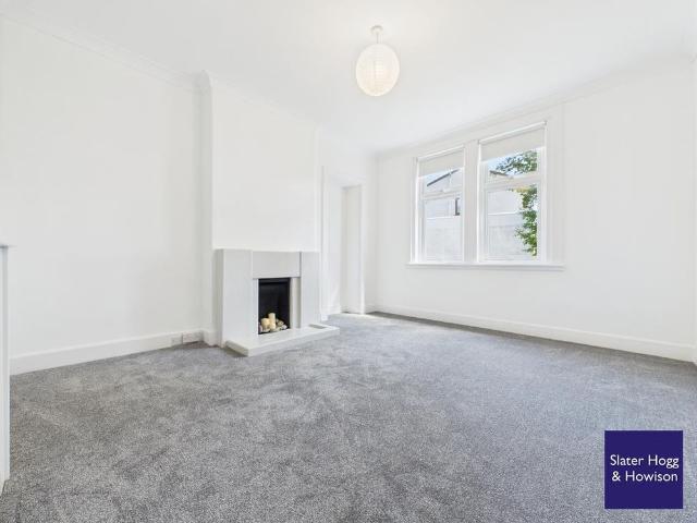 3 bedroom detached house to rent