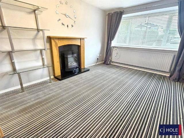 3 bedroom detached house to rent
