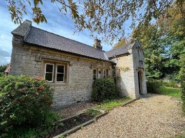 3 bedroom detached house to rent