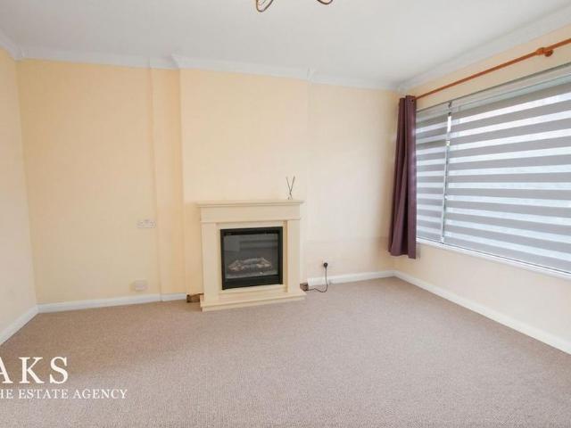 3 bedroom detached house to rent