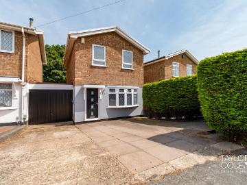3 bedroom detached house to rent