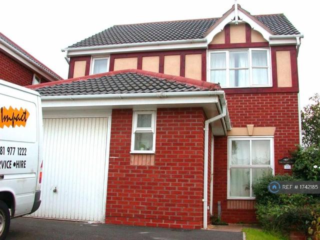 3 bedroom detached house to rent