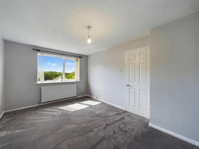 3 bedroom detached house to rent