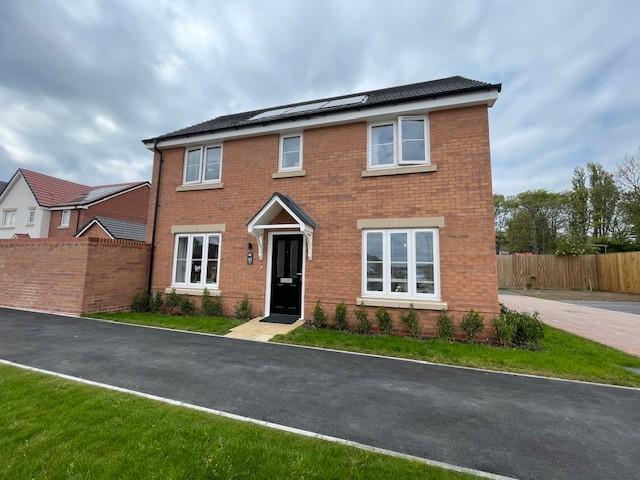 3 bedroom detached house to rent