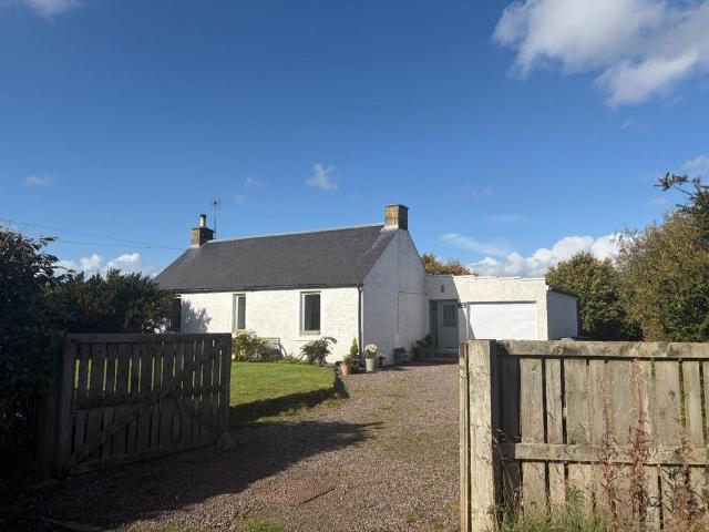 3 bedroom detached house to rent