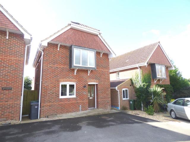 3 bedroom detached house to rent